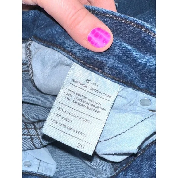 KanCan Maurices High Rise Dark Ripped Hem Skinny Jeans, size 20 women’s - Picture 5 of 5